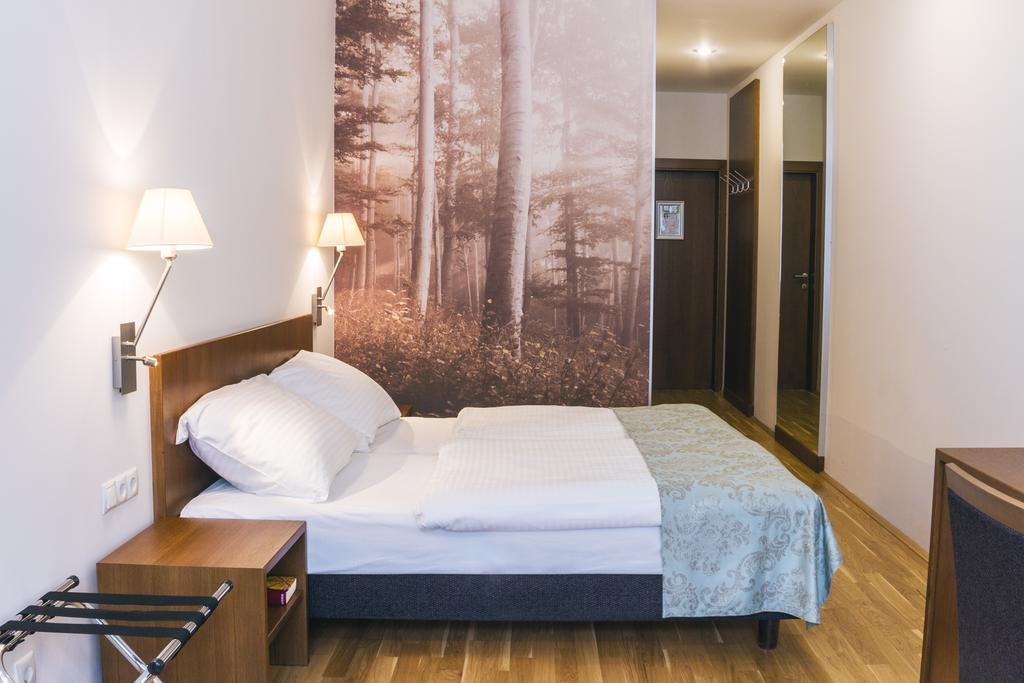 Guest house Benediktushaus Im Schottenstift 3*