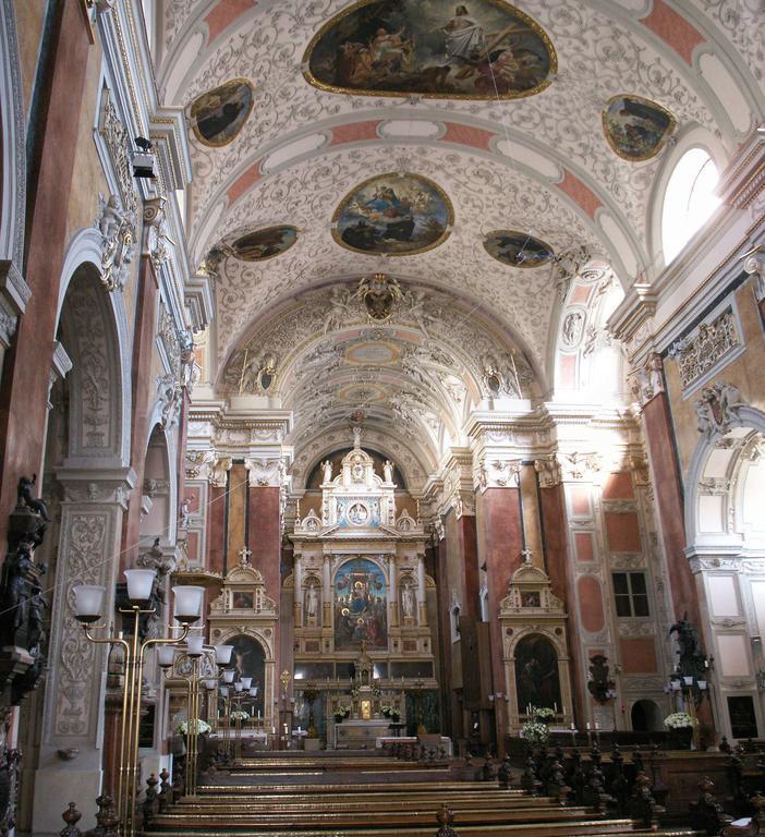 Benediktushaus Im Schottenstift Pensión